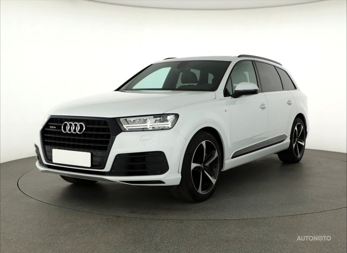 Audi Q7, 2019 - pohled č. 3