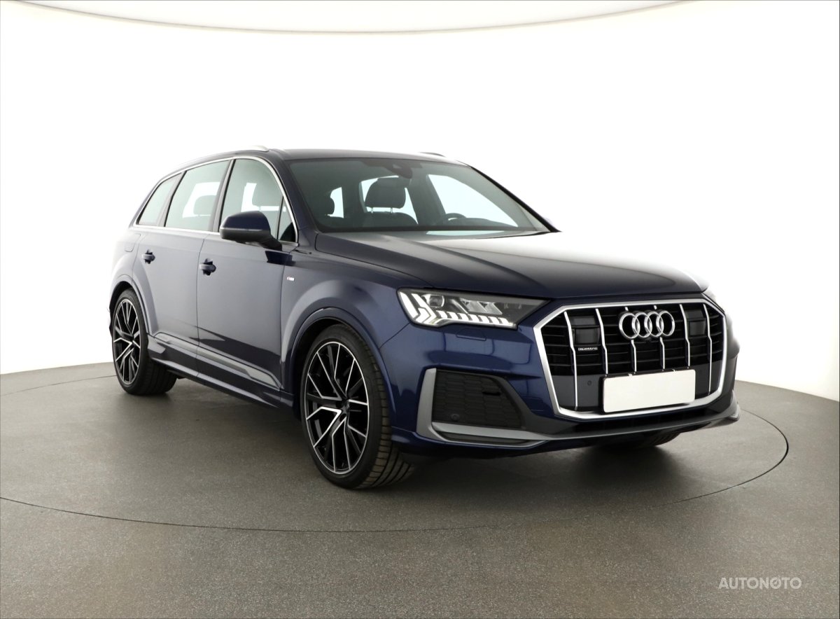 Audi Q7, 2021 - celkový pohled