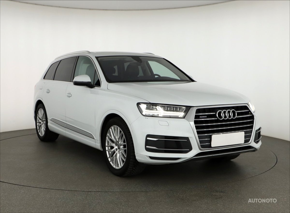 Audi Q7, 2017 - celkový pohled