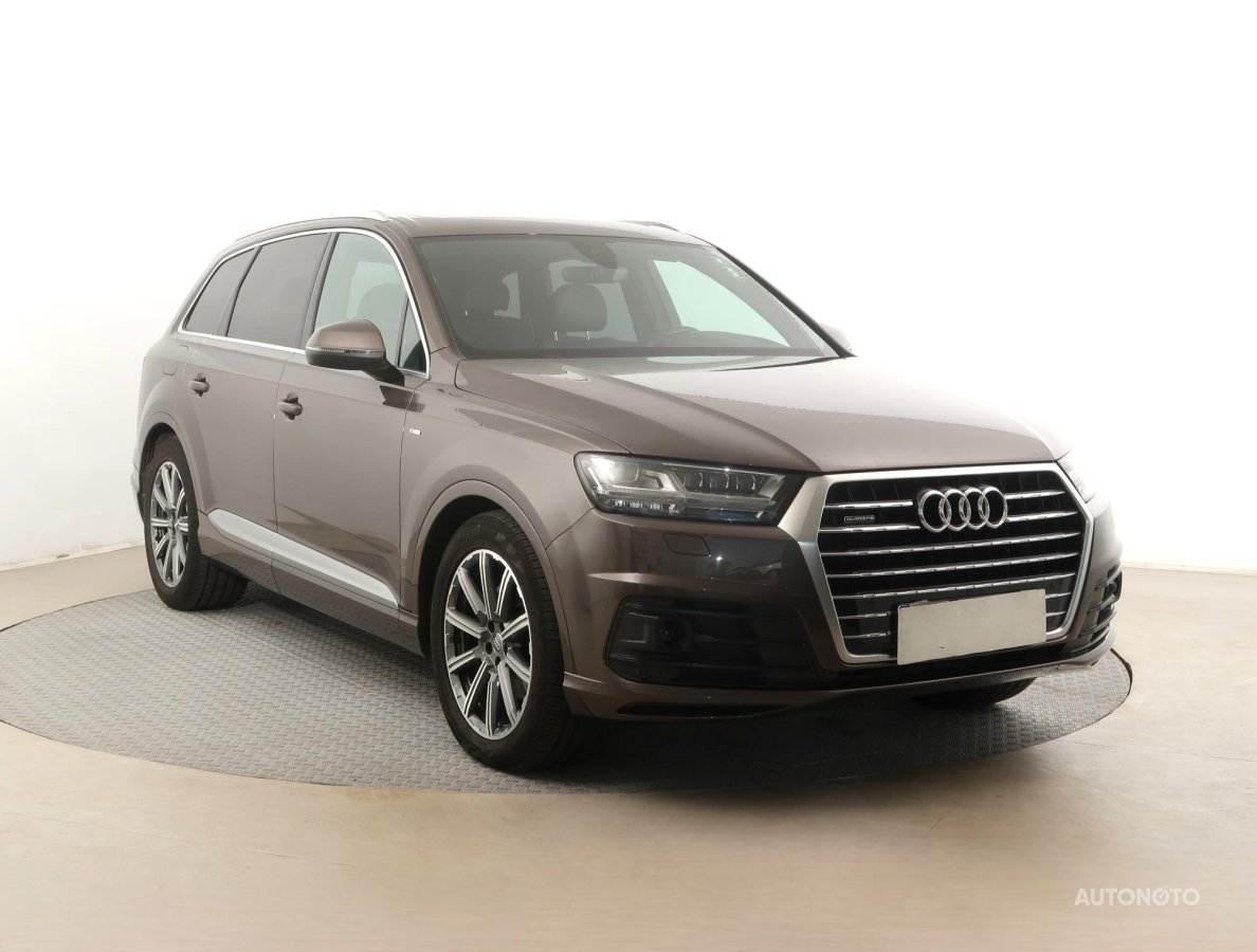 Audi Q7, 2018 - celkový pohled