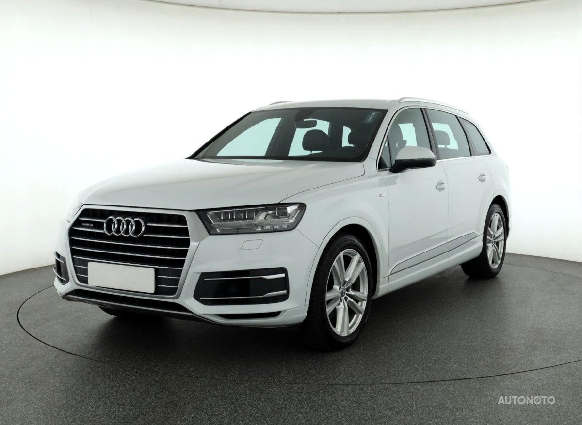 Audi Q7, 2018 - pohled č. 3