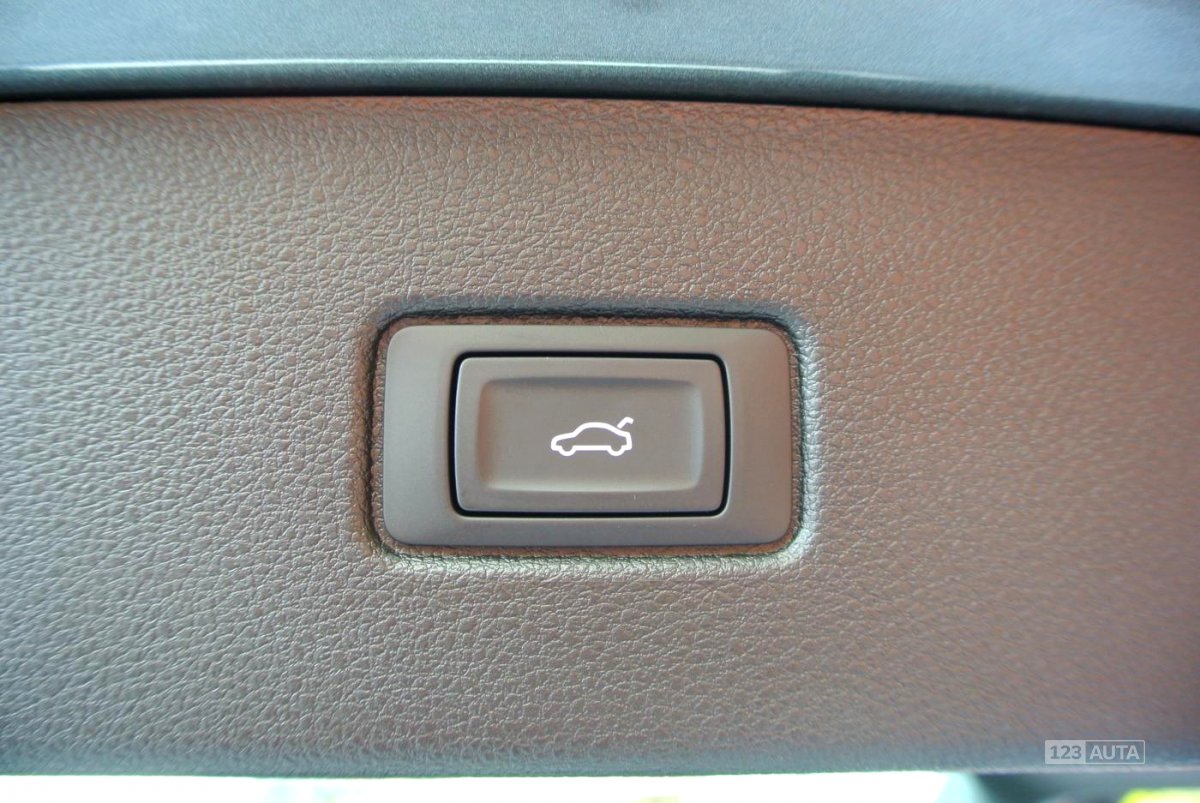 Audi Q7, 2017 - pohled č. 21