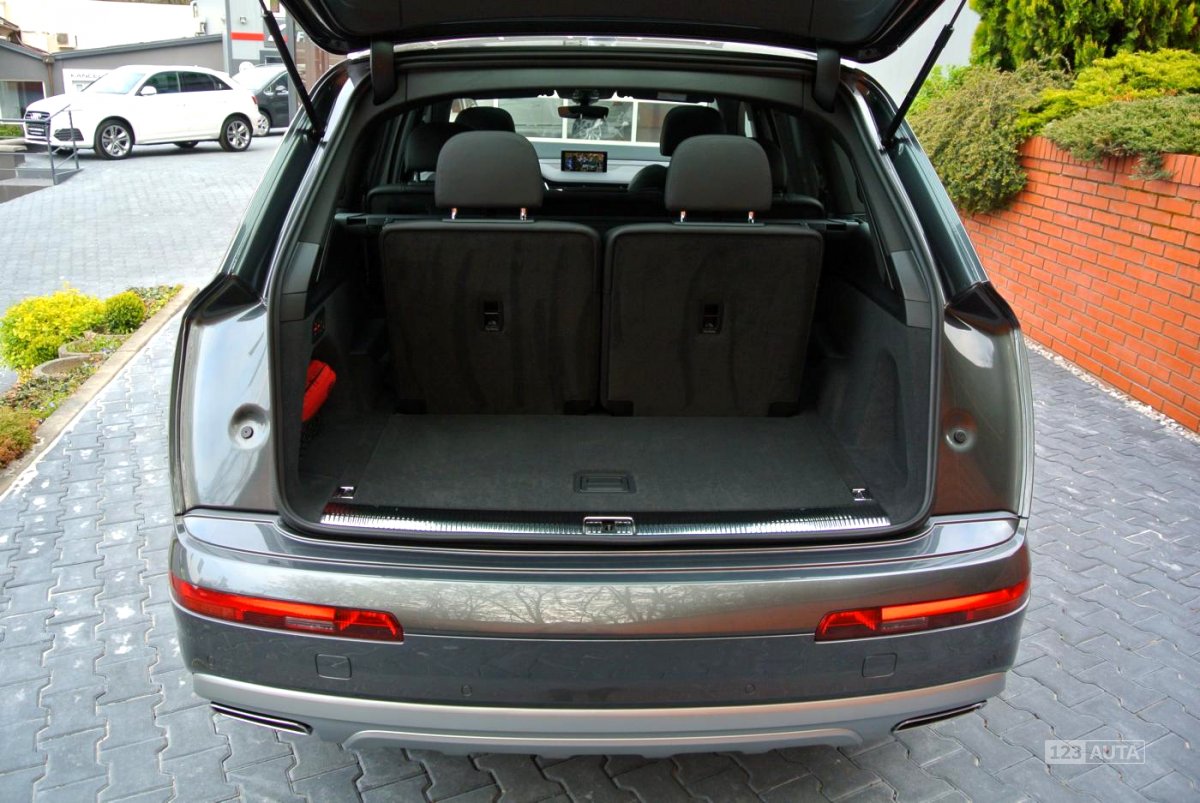 Audi Q7, 2017 - pohled č. 22