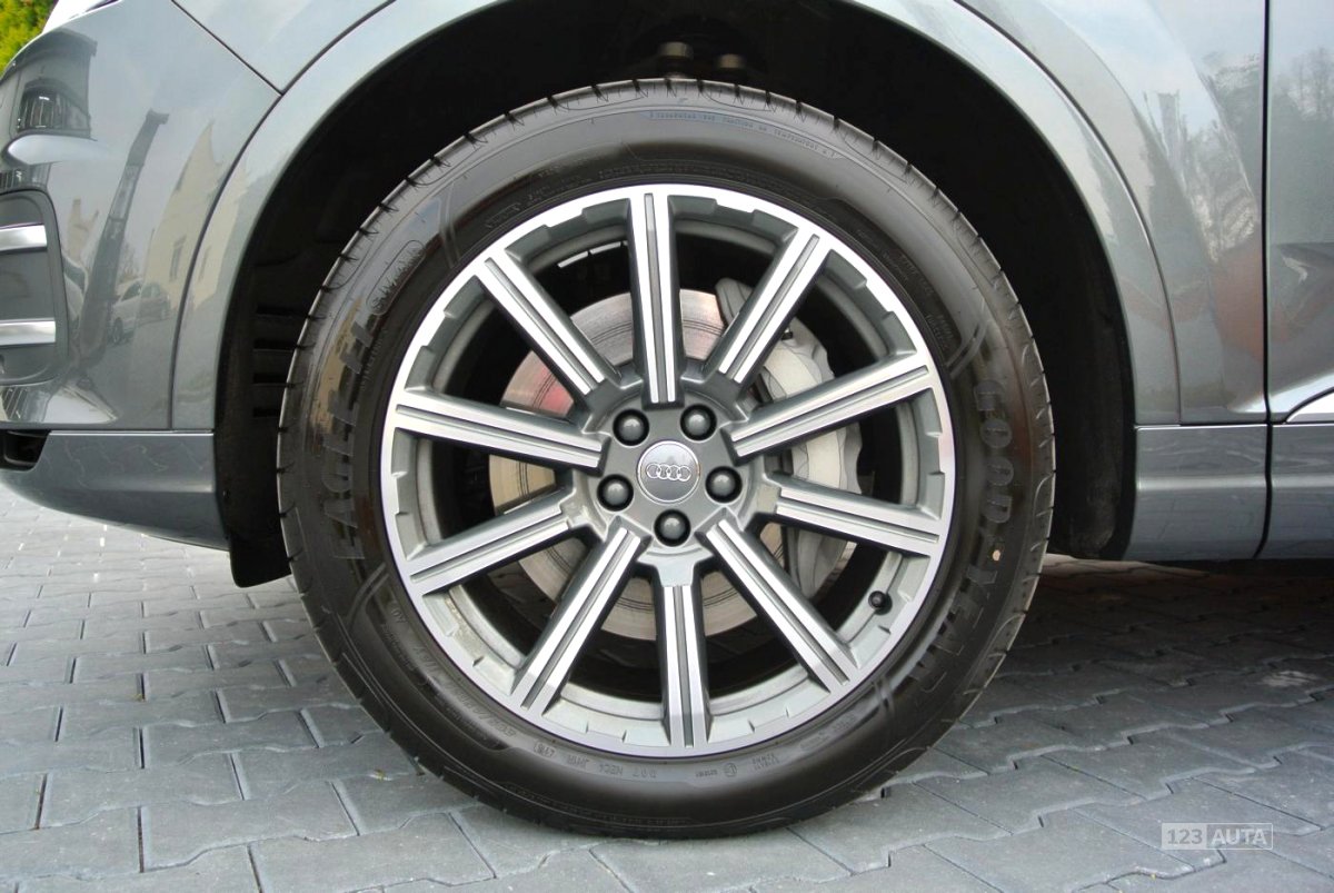 Audi Q7, 2017 - pohled č. 8