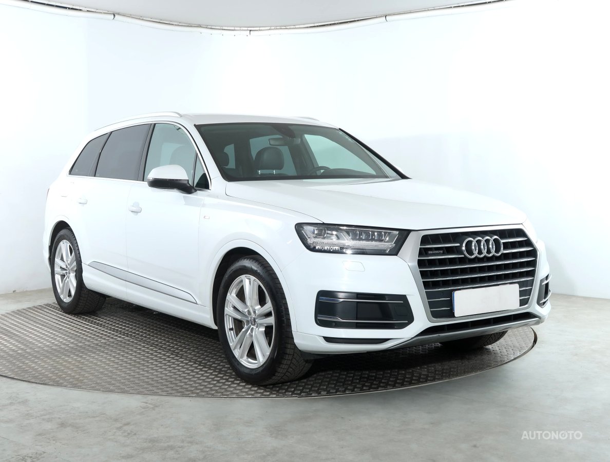 Audi Q7, 2018 - celkový pohled