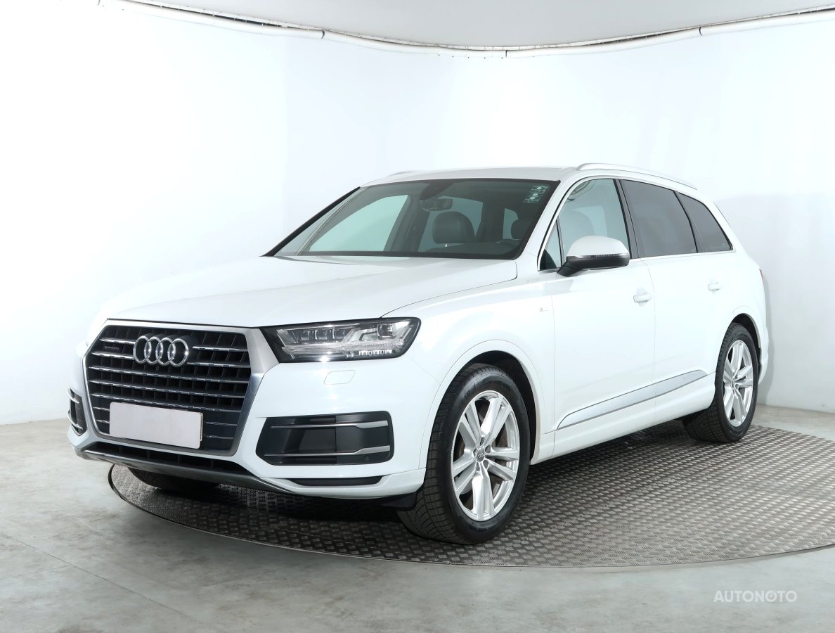 Audi Q7, 2018 - pohled č. 3