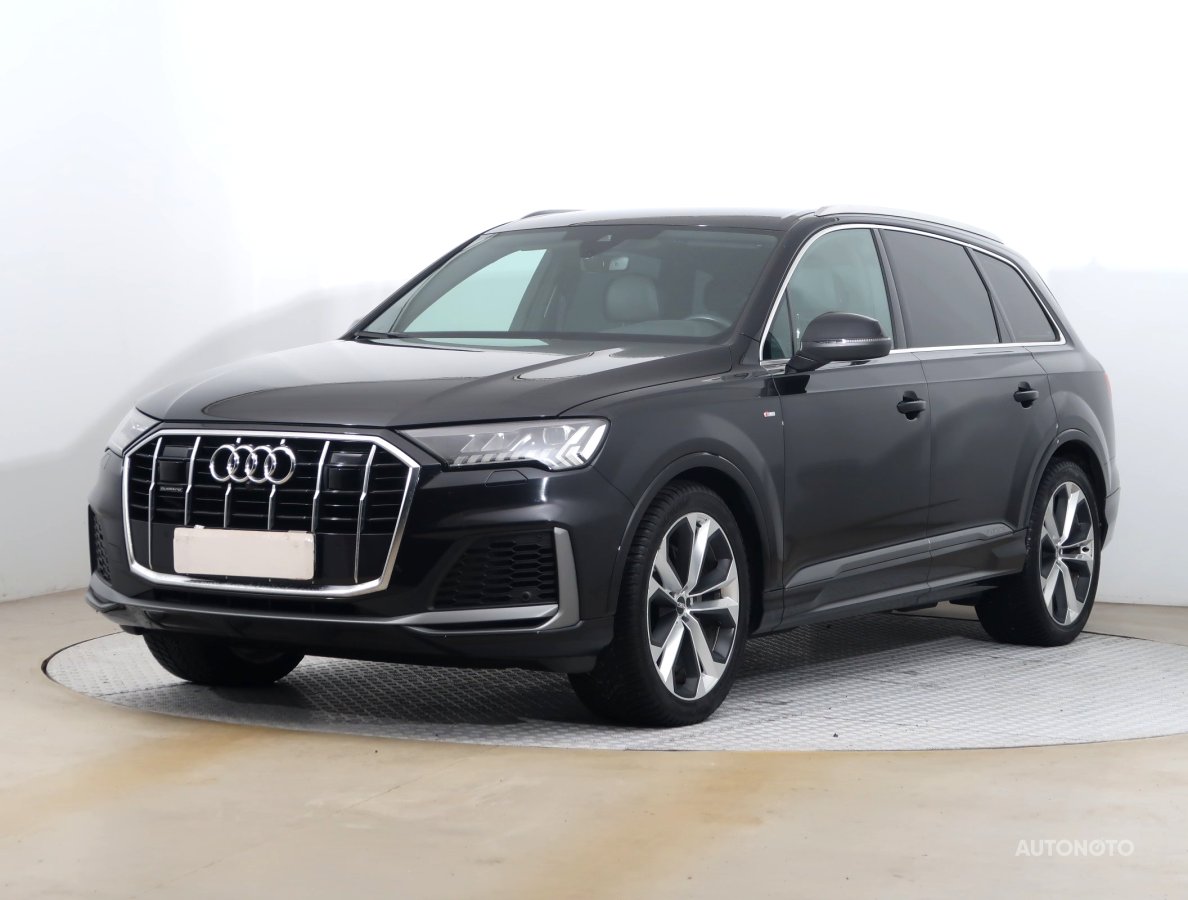 Audi Q7, 2020 - pohled č. 3
