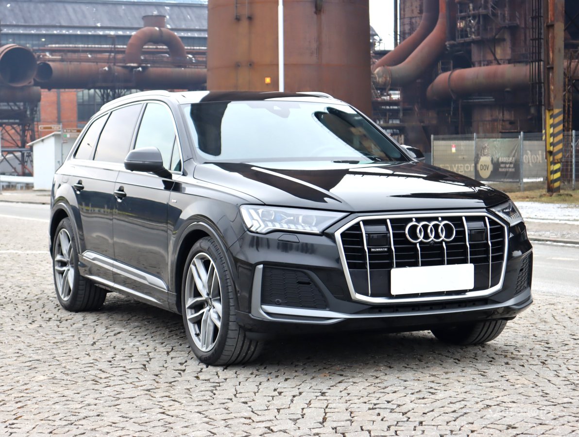 Audi Q7, 2022 - celkový pohled
