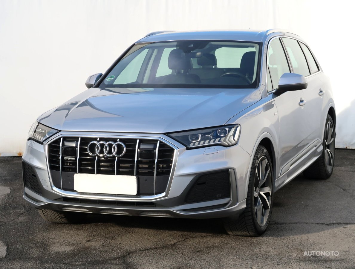 Audi Q7, 2021 - pohled č. 3