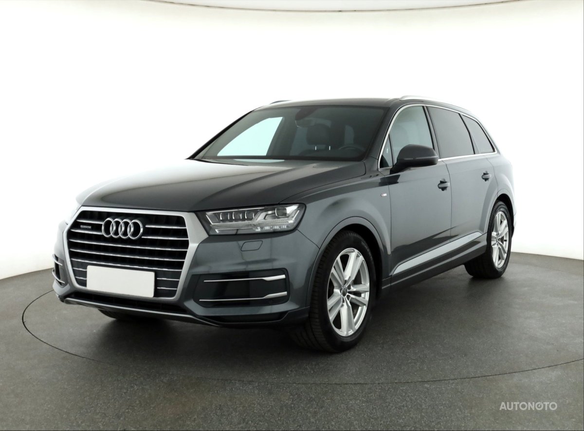 Audi Q7, 2018 - pohled č. 3