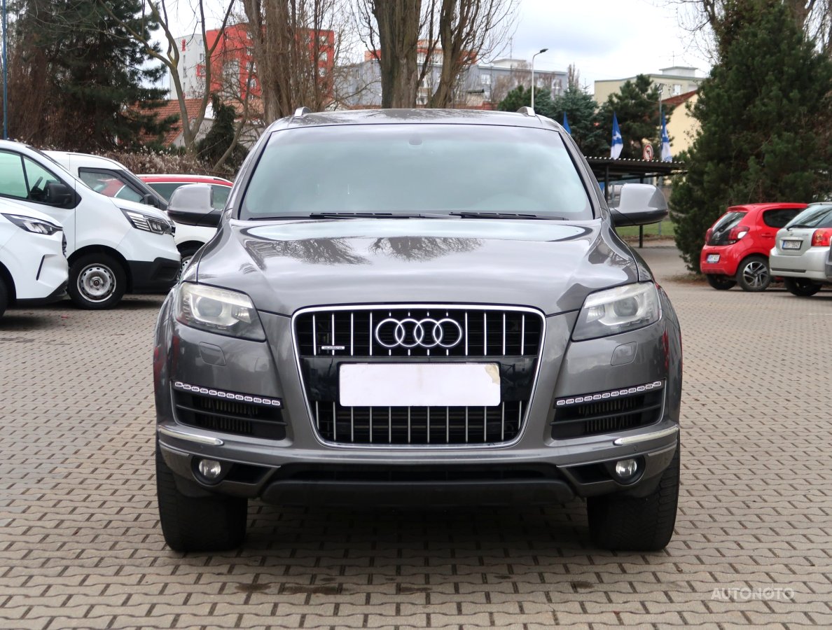 Audi Q7, 2012 - pohled č. 2