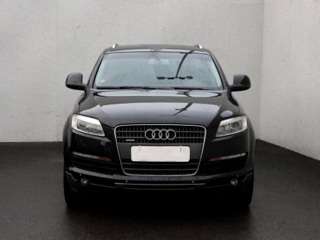 Audi Q7, 2013 - pohled č. 2