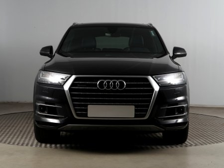 Audi Q7, 2019 - pohled č. 2