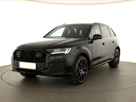 Audi Q7, 2023 - pohled č. 3