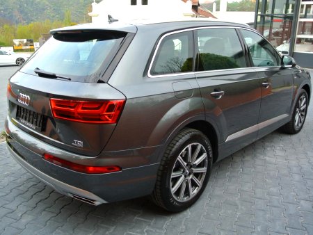 Audi Q7, 2017 - pohled č. 6