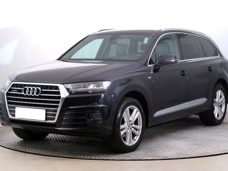 Audi Q7, 2018 - pohled č. 3
