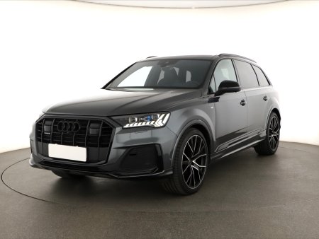 Audi Q7, 2022 - pohled č. 3