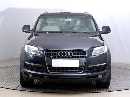 Audi Q7, 2006 - pohled č. 2