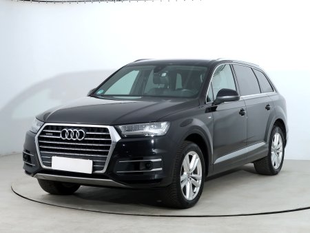 Audi Q7, 2018 - pohled č. 3