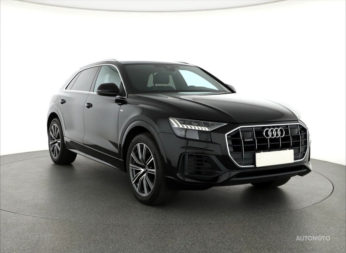 Audi Q8, 2022 - celkový pohled