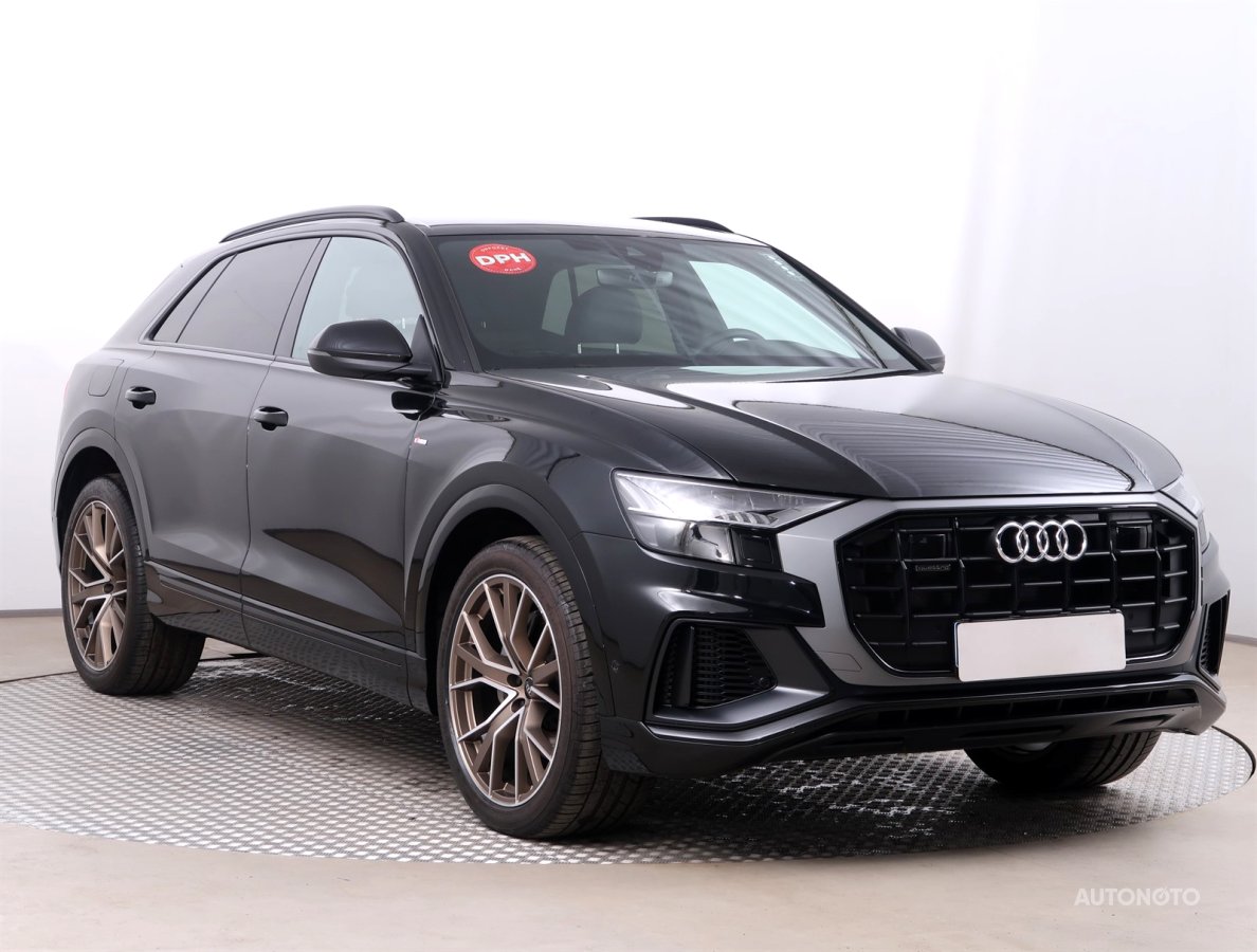 Audi Q8, 2022 - celkový pohled