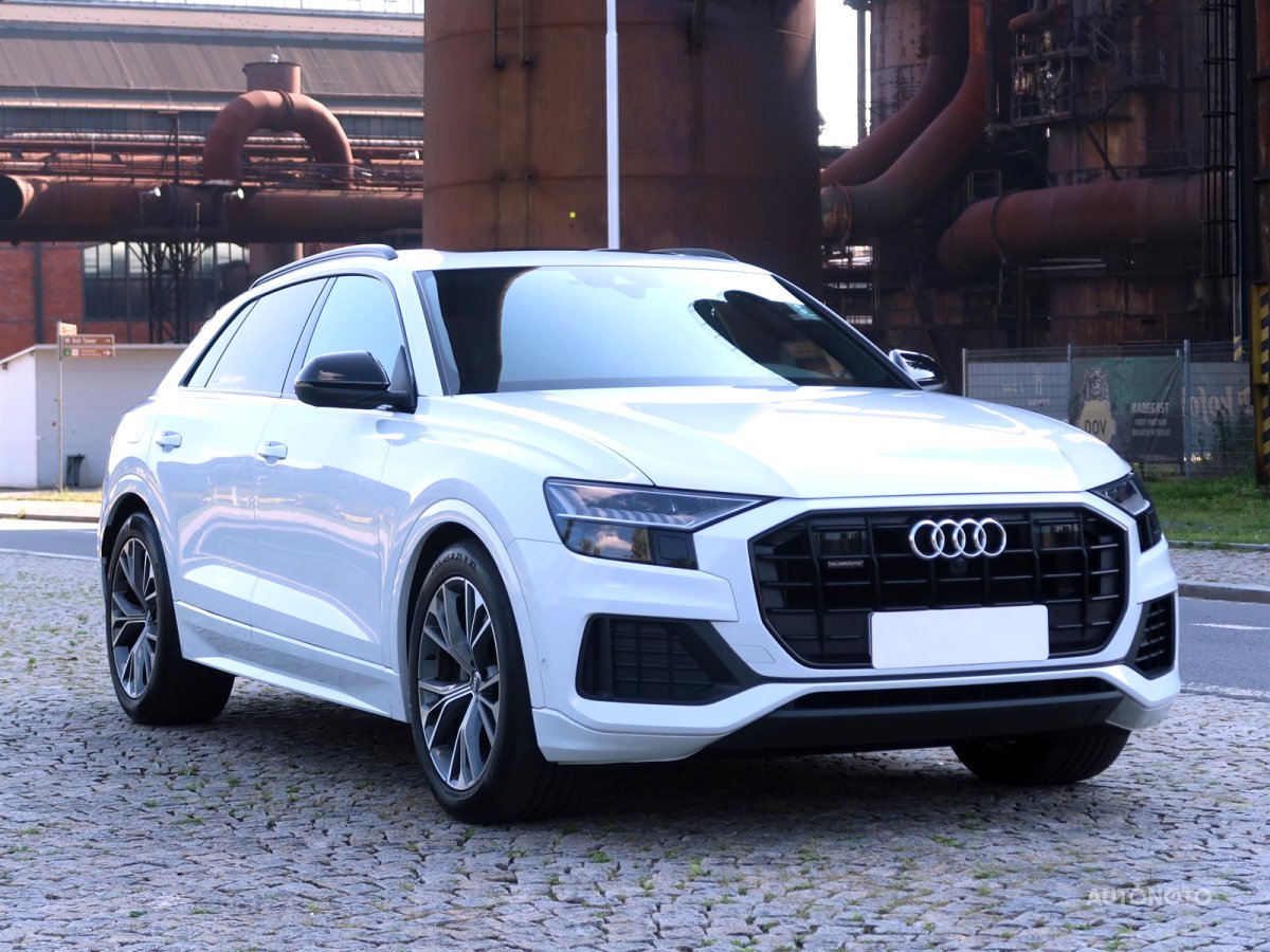 Audi Q8, 2018 - celkový pohled