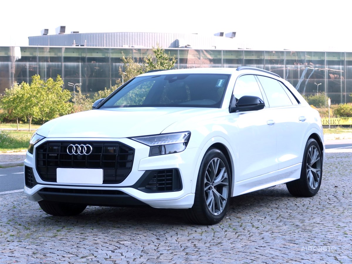 Audi Q8, 2018 - pohled č. 3