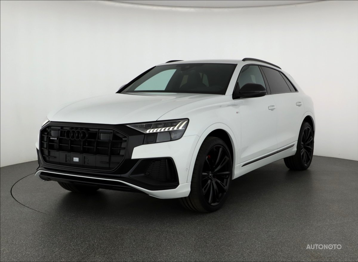 Audi Q8, 2023 - pohled č. 3