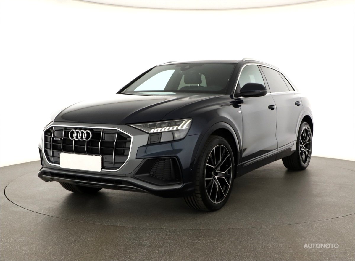 Audi Q8, 2023 - pohled č. 3