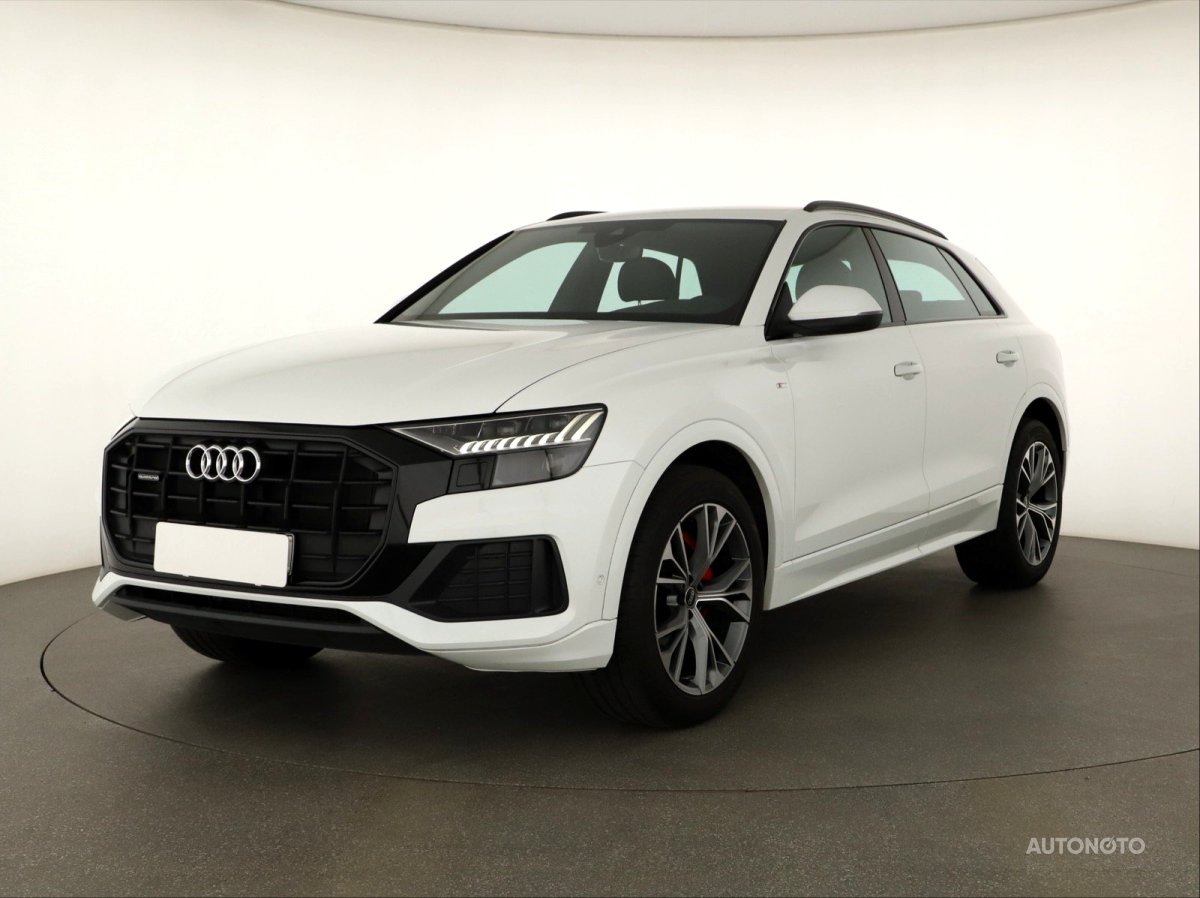 Audi Q8, 2023 - pohled č. 3