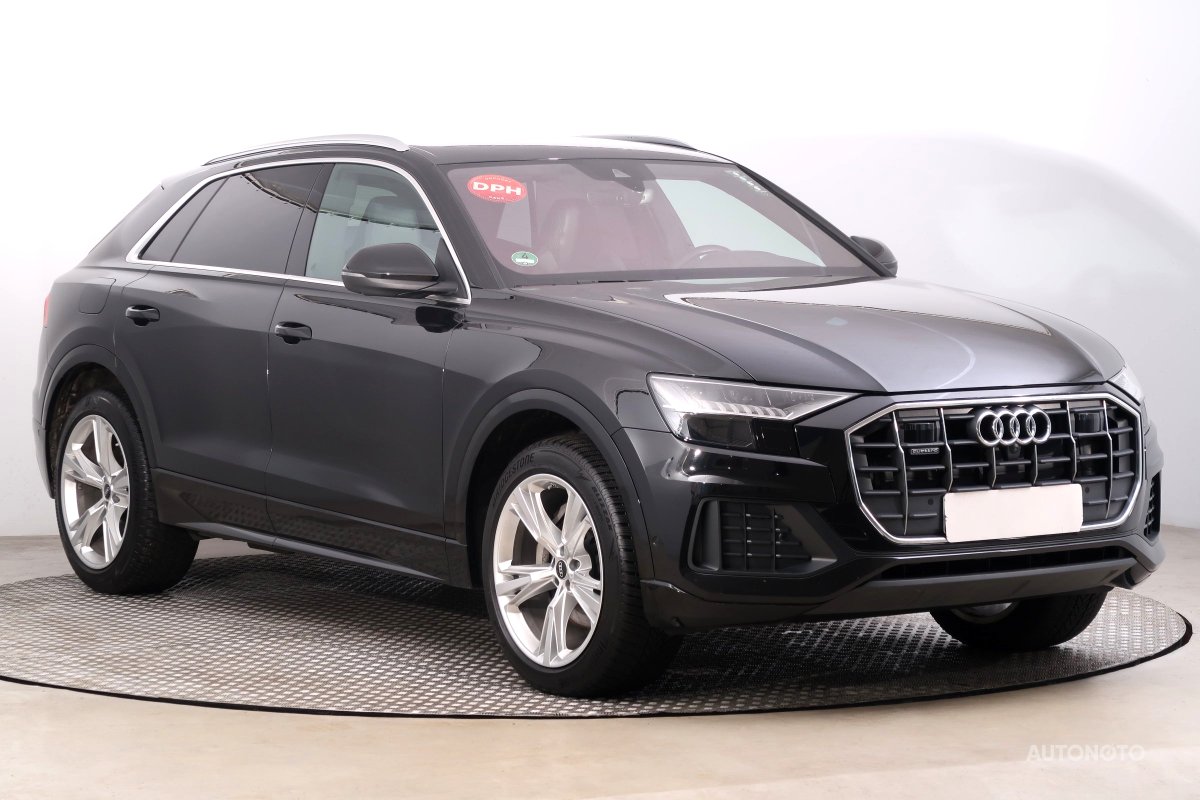 Audi Q8, 2021 - celkový pohled