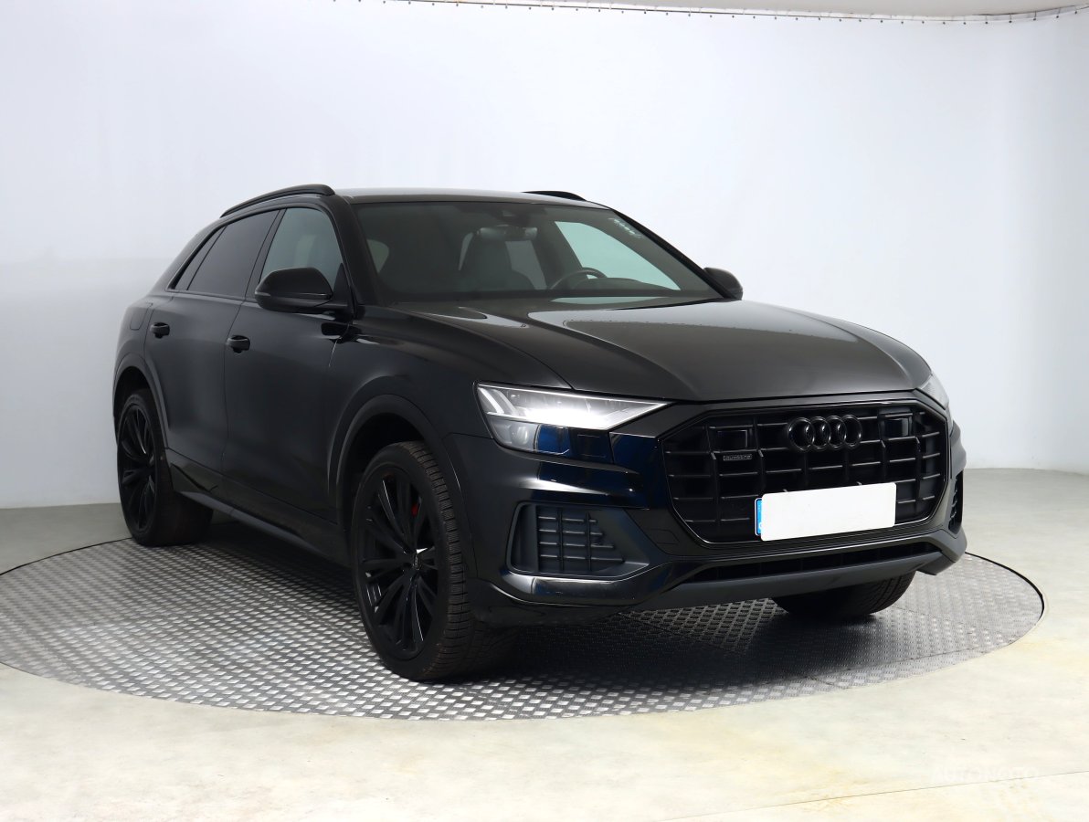 Audi Q8, 2022 - celkový pohled
