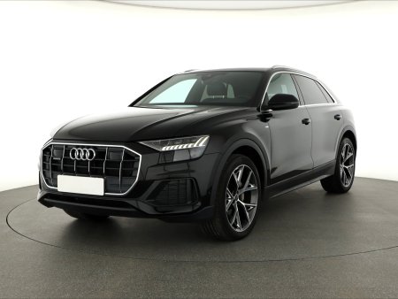 Audi Q8, 2023 - pohled č. 3