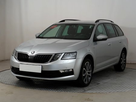 Audi Q8, 2023 - pohled č. 3