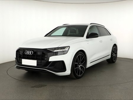 Audi Q8, 2023 - pohled č. 3