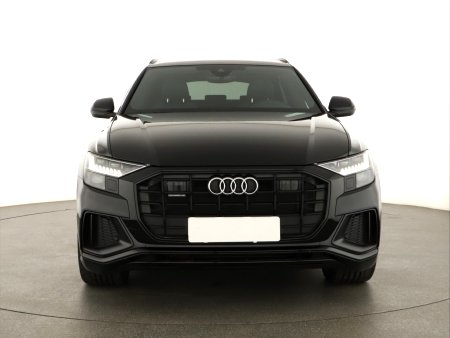 Audi Q8, 2023 - pohled č. 2