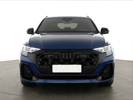 Audi Q8, 2023 - pohled č. 2