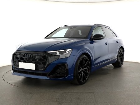 Audi Q8, 2023 - pohled č. 3