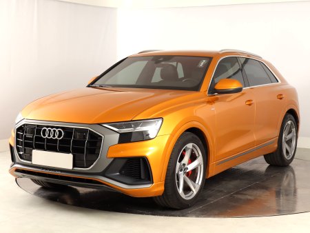 Audi Q8, 2018 - pohled č. 3
