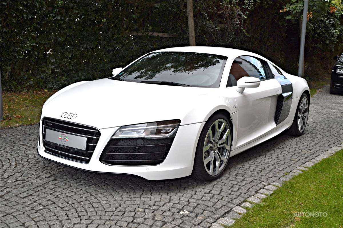 Audi R8, 2014 - pohled č. 3