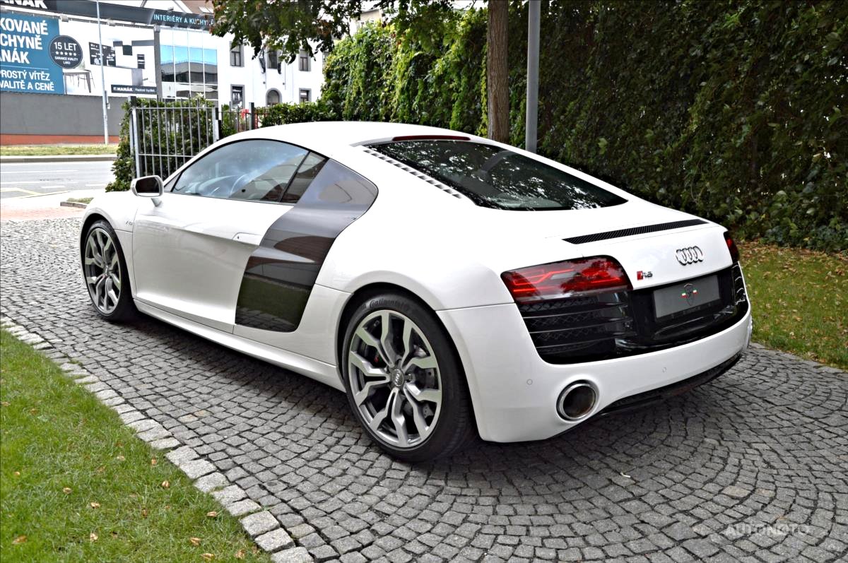 Audi R8, 2014 - pohled č. 6