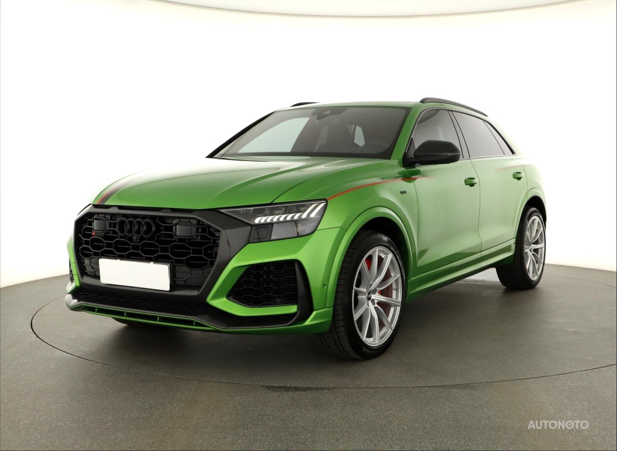 Audi RS Q8, 2020 - pohled č. 3