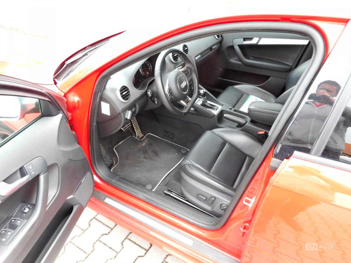 Audi RS3, 2012 - pohled č. 7