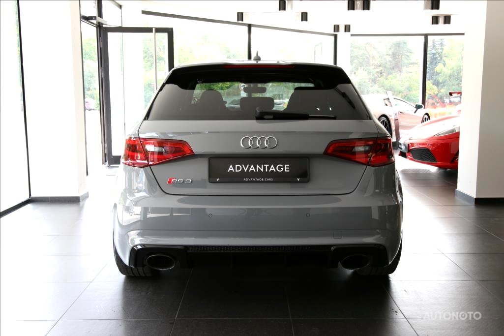 Audi RS3, 2016 - pohled č. 5