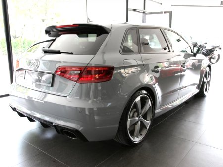 Audi RS3, 2016 - pohled č. 4