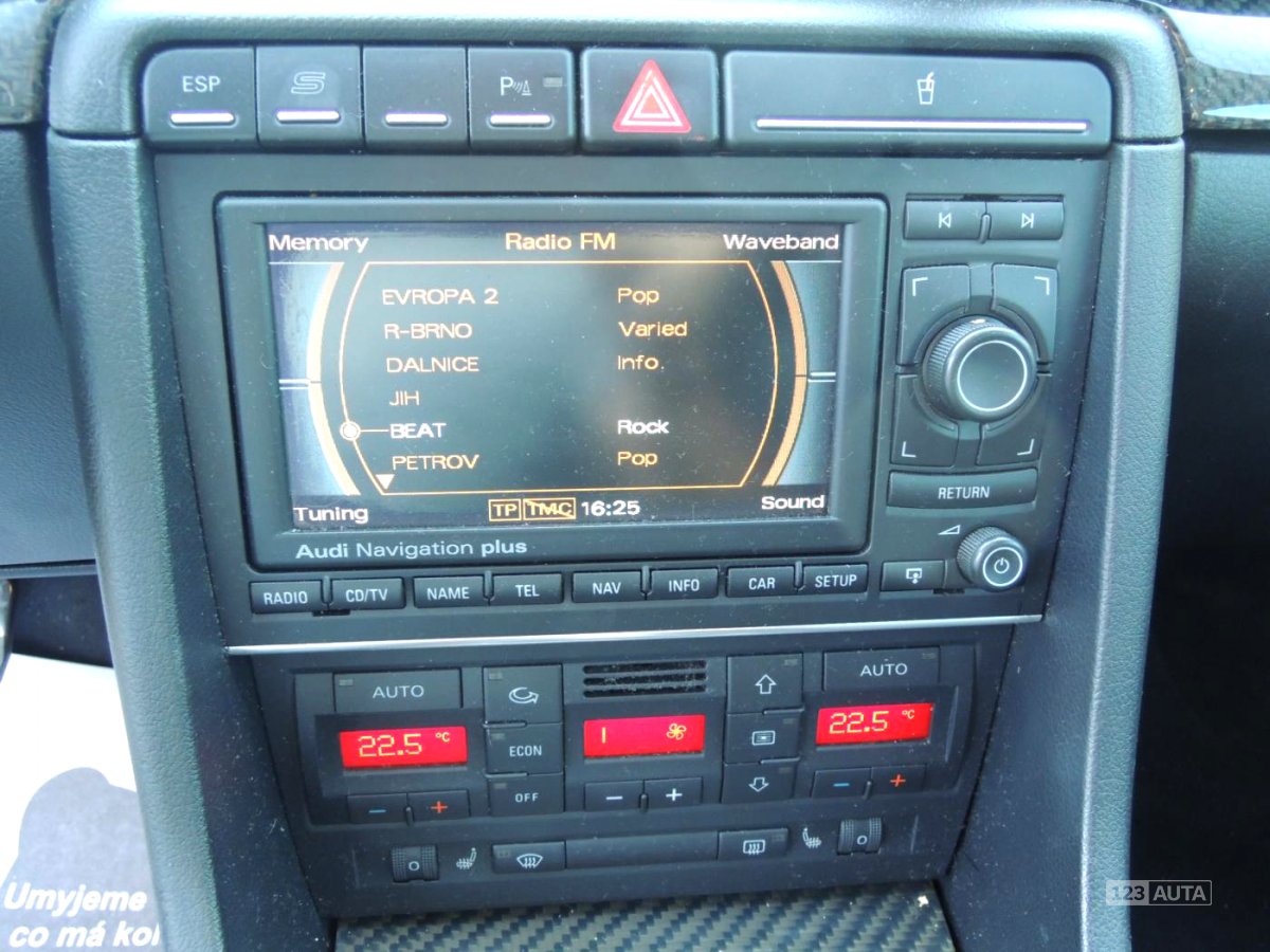 Audi RS4, 2008 - pohled č. 8