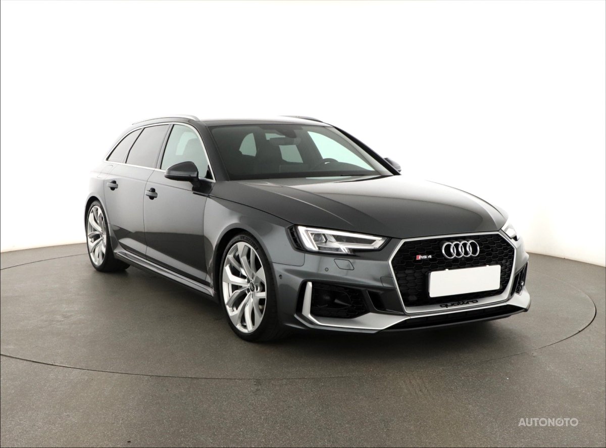 Audi RS4, 2019 - celkový pohled