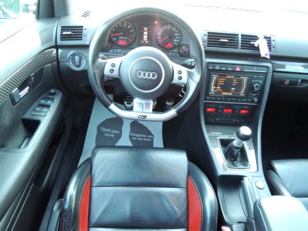 Audi RS4, 2008 - pohled č. 7