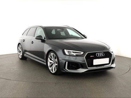 Audi RS4 V6 Biturbo,2019