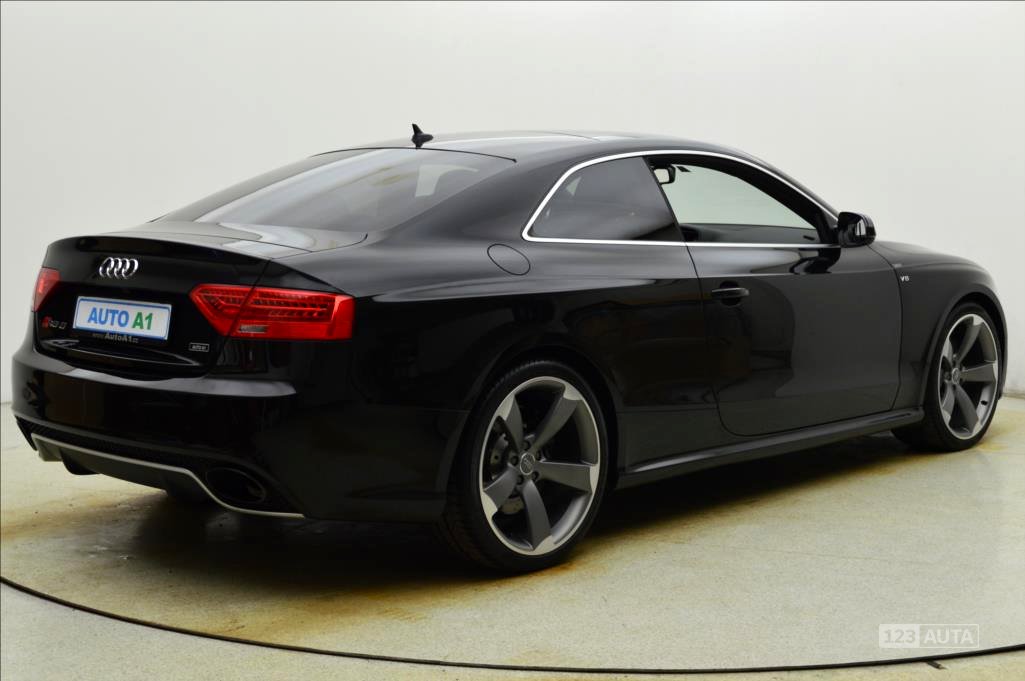 Audi RS5, 2014 - pohled č. 5